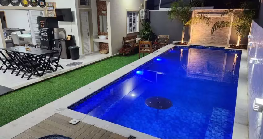 Casa com 3 quartos à venda na Rua Vitória Régia, 105, Vila Gardênia, Atibaia