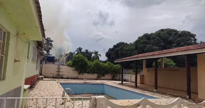 Chácara / sítio com 8 quartos à venda na Estrada de Servidão Francisco Cifarelli, 240, Tanque, Atibaia