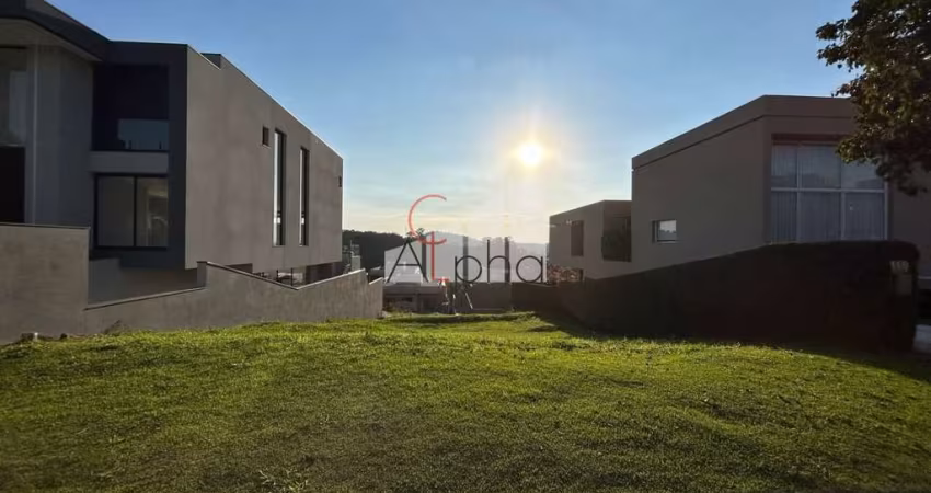 Terreno em condomínio fechado à venda na Dos Itapiúnas, 17, Alphaville, Santana de Parnaíba