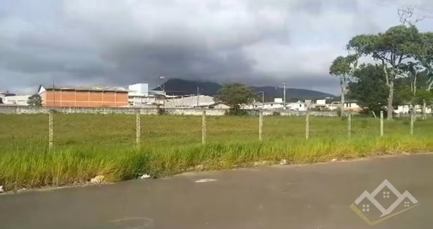 Terreno à venda no bairro Ingleses do Rio Vermelho - Florianópolis/SC
