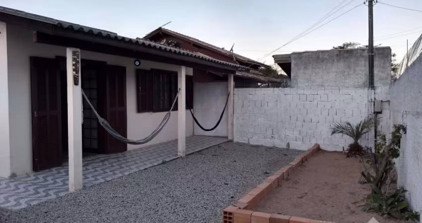 Casa à venda no bairro São João do Rio Vermelho - Florianópolis/SC