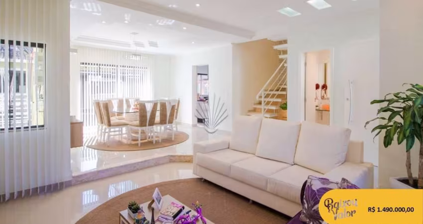 Casa com 3 dormitórios à venda, 305 m2 por R  1.550.000,00 - Pinheirinho - Curitiba PR