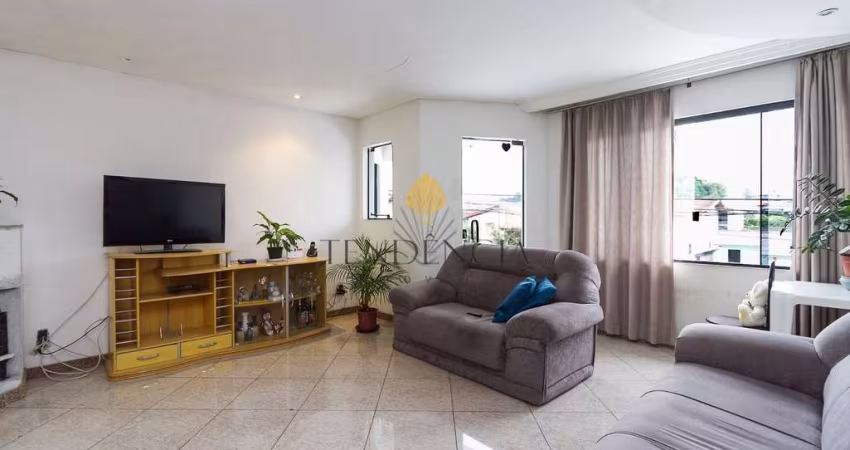 Sobrado com 4 quartos à venda, 655 m2 por R  979.000 - Pinheirinho - Curitiba PR