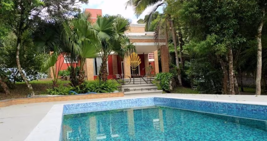 Casa com 3 dormitórios à venda, 452 m2, JARDIM AMÉLIA, PINHAIS - PR