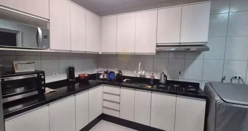 Sobrado com 3 quartos à venda,128 m2, pinheirinho, curitiba - pr