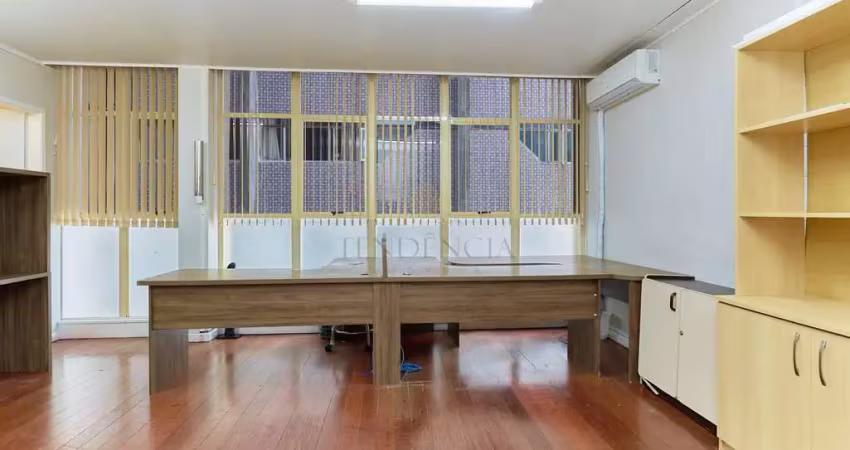 Sala comercial para alugar na Rua Voluntários da Pátria, 233, Centro, Curitiba
