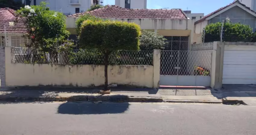 Casa no bairro de campo grande, próximo a estrada de belém, com 5 quartos.