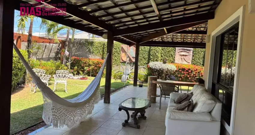 Alugo linda casa duplex completamente mobiliada e decora com4/4, suítes em condomínio - praia flamengo - salvador/ba.