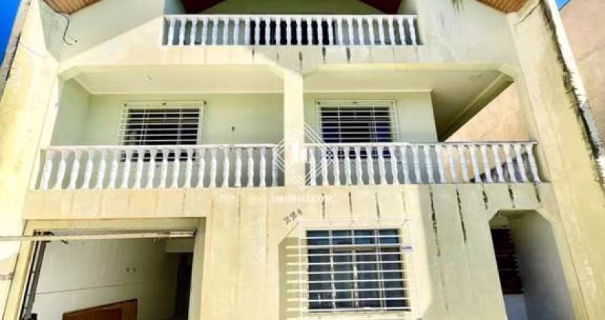 Sobrado  (3 dormitorios sendo 3 suites)