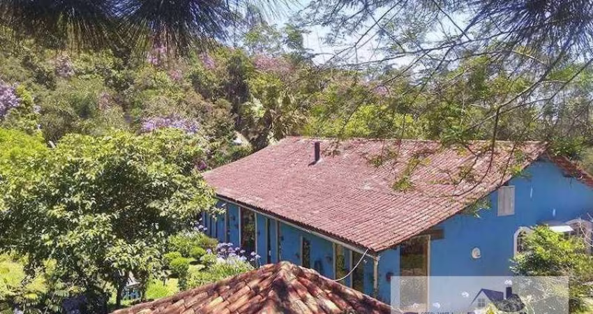 Linda Chácara em Refúgio da Serra  -  Itapecerica da Serra