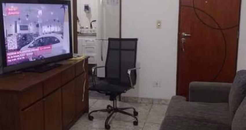 Apartamento 2 Dorms em Parque Pinheiros, Taboão da Serra - R$ 280mil
