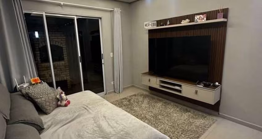 Casa em Condomínio à Venda no Paisagem Renoir, Cotia – 2 Dorms