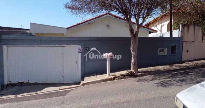 Casa para Venda no bairro Centro, 3 dorm, 3 vagas, 133 m2, terreno 300 m2