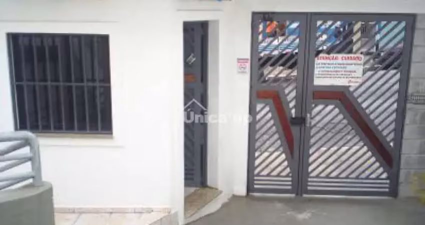 Casa (Sobrado) para Locação, 3 dorm(s), 3 suite(s), 3 vaga(s), 147 m² ( Condominio Fechado )