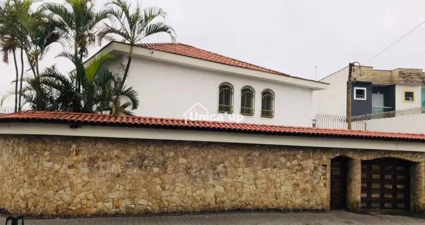 Casa (sobrado) para locação, ( ótimo clinicas, consultorio, escola etc....)
