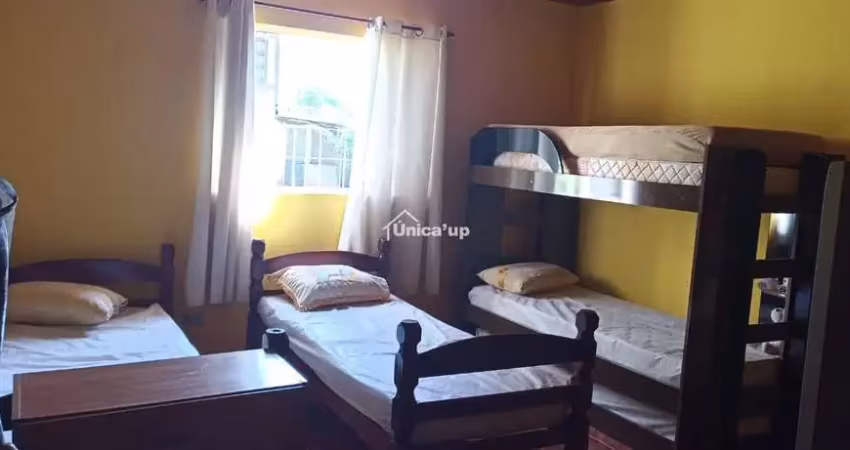 Chácara para venda, 2 dorm(s), 1 suite(s), 10 vaga(s), 230 m², 2 lotes de 750 mts 1 lote de 962 mts totalizando 2362 mts.