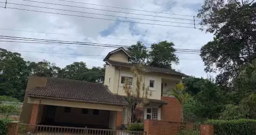 Sobrado com 3 dormitórios à venda, 300 m² por r$ 850.000,00 - fontes - arujá/sp