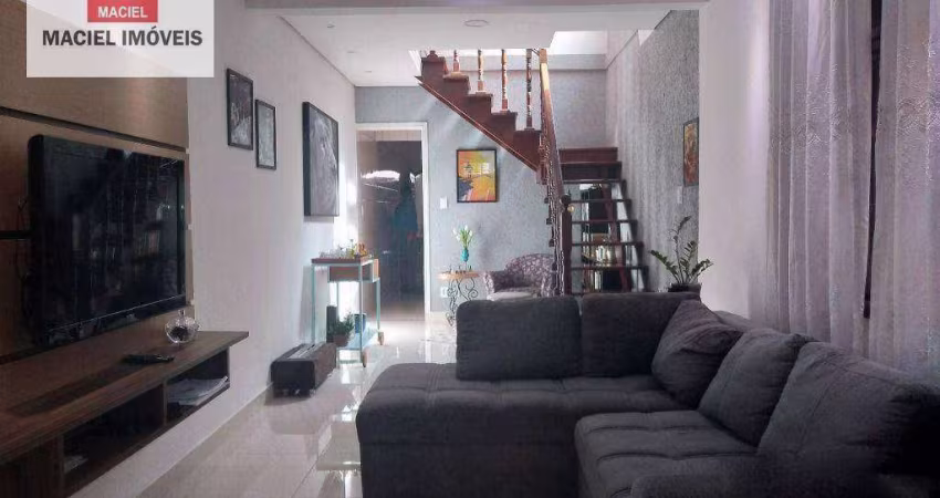 Casa com 3 dormitórios, sendo 01 suite, à venda, 150 m² por R$ 570.000 - Jardim Via Dutra - Arujá/SP