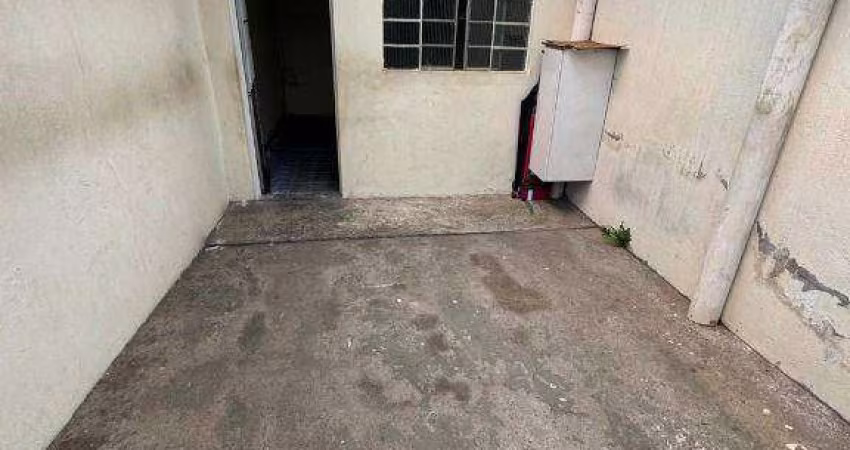 Casa com 1 dormitório para alugar por R$ 1.000/mês - Jardim Rossi - Guarulhos/SP