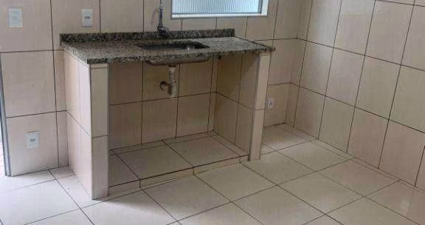 Casa com 1 dormitório para alugar, 25 m² por R$ 750,00/mês - Jardim São Domingos - Guarulhos/SP