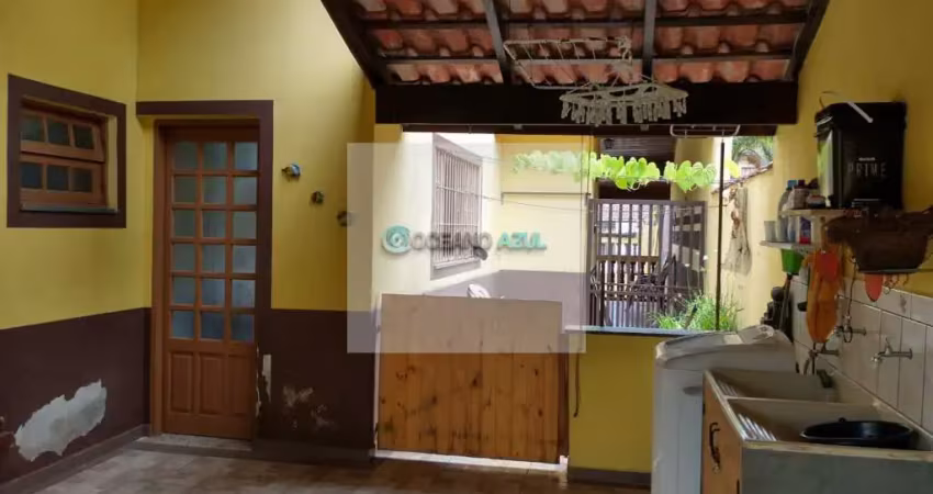 Casa á venda no bairro Sumaré - Caraguatatuba, SP