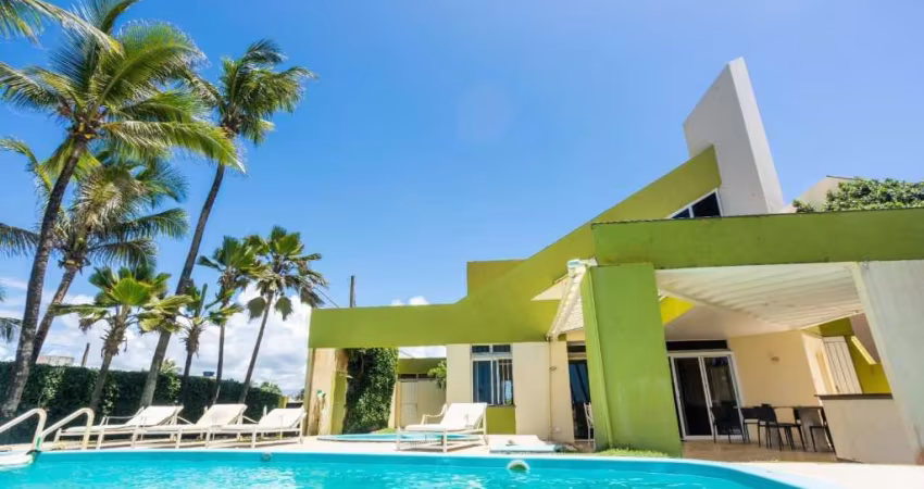 Casa maravilhosa, beira mar com 7 dormitórios à venda, por R$ 3.000.000 - Vilas do Atlântico/BA