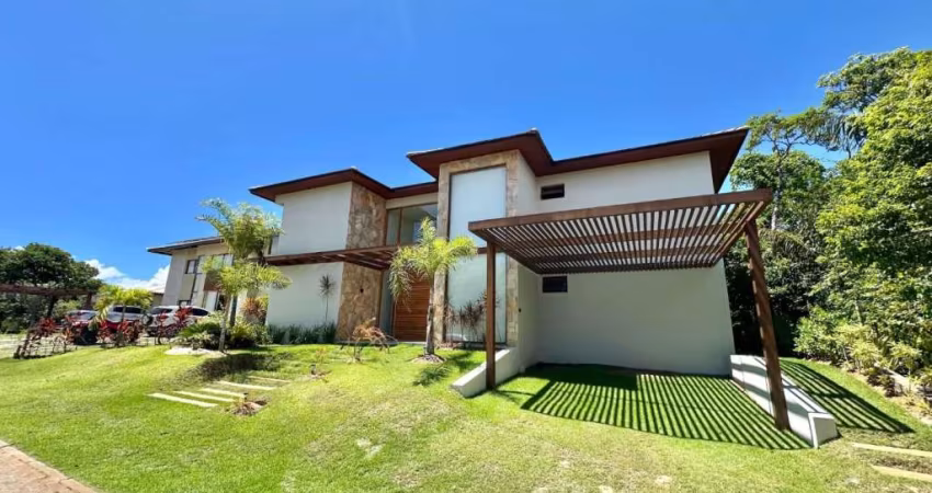 Explore o requinte e a exclusividade nesta residência de alto padrão à venda na renomada Praia do Forte