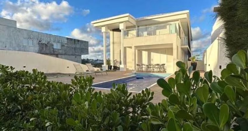 Apresentamos uma casa moderna e super luxuosa de altíssimo padrão no Alphaville Paralela 2.