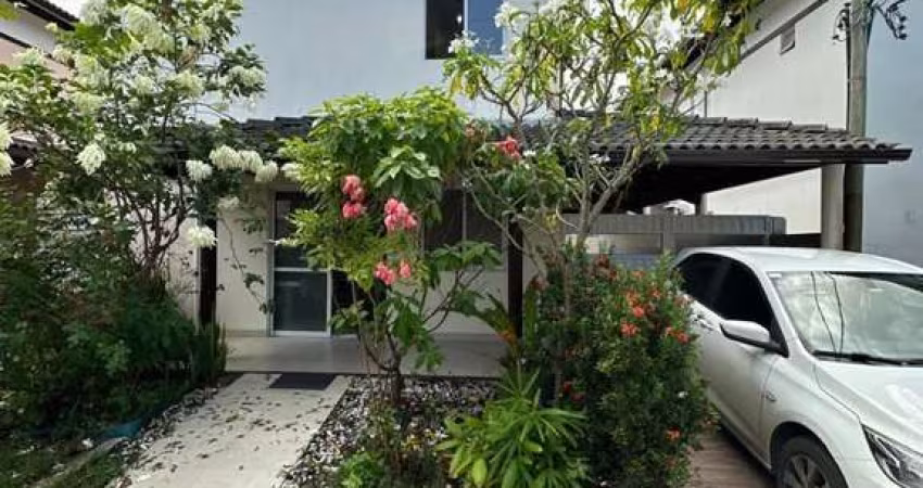 Casa a venda com 4 suítes, piscina privativa . Localizada no Condomínio Lisboa Residencial Clube em Abrantes