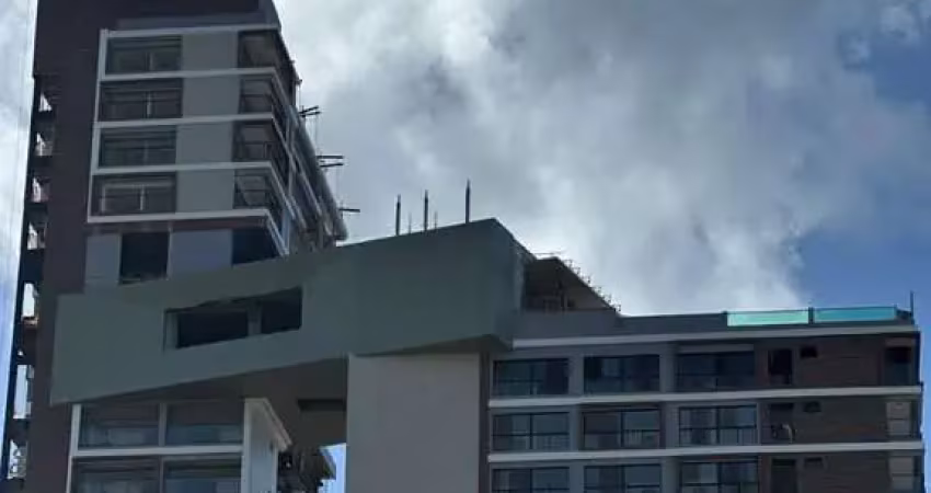 Lit 760, um dos empreendimentos mais modernos e desejados do costa azul. unidade 1/4 com vista permanente para o mar.