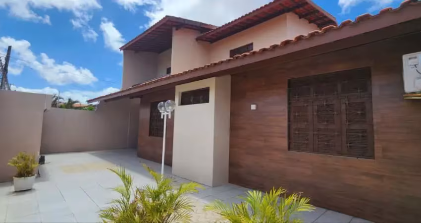 Casa duplex à venda na cidade dos funcionários, com 265 m² por r$590.000,00