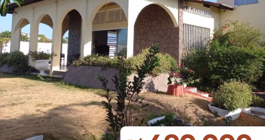 Linda casa à beira-mar em Iparana com 460m² e 5 quartos