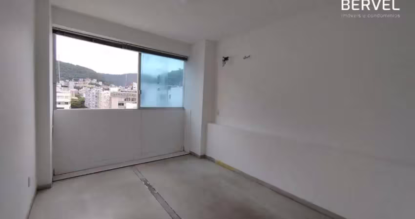 Sala comercial com 1 sala para alugar na Avenida Nossa Senhora de Copacabana, 680, Copacabana, Rio de Janeiro