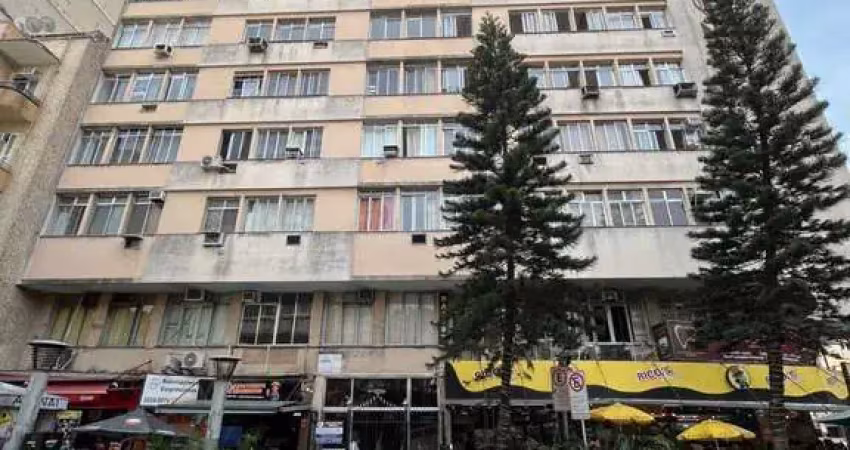 Apartamento com 2 quartos para alugar na Rua do Catete, 274, Catete, Rio de Janeiro