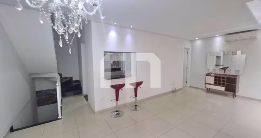 Oportunidade ! casa de condomínio, 151 m², 3 quartos, 1 suíte, 2 vagas
