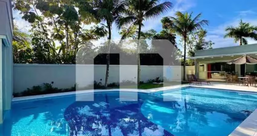 Casa em condomínio fechado com 5 quartos à venda na Avenida Kensei Tamayose, 231, Jardim Acapulco, Guarujá