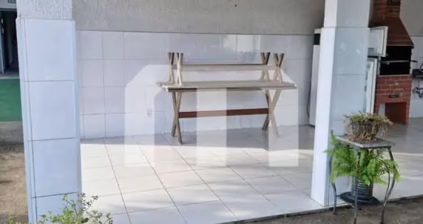 Apartamento com 2 quartos à venda na Avenida Tiradentes, 10531, Centro, Mongaguá