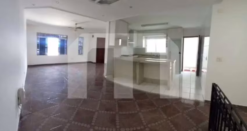 Sobrado comercial à venda no bairro agua rasa: 3 quartos, 1 suíte, 2 salas, 1 banheiro, 5 vagas, 252