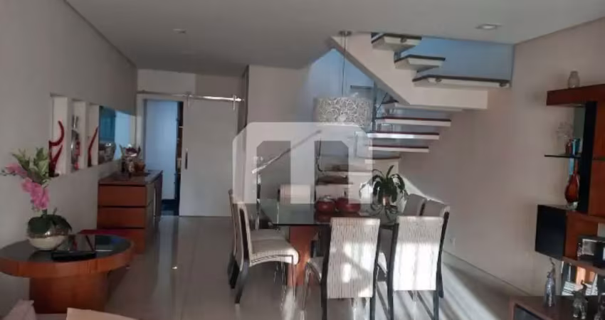 Sobrado à venda no tatuapé  conforto e localização privilegiada