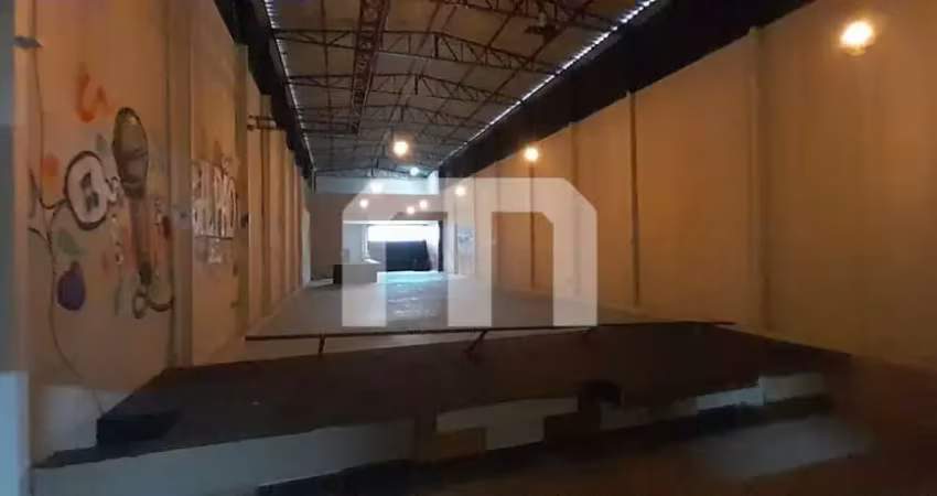 Barracão / Galpão / Depósito com 1 sala para alugar na Rua Antônio de Barros, 824, Tatuapé, São Paulo