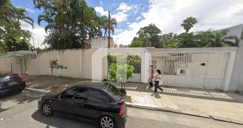 Terreno à venda na Rua Carolina Fonseca, 157, Itaquera, São Paulo