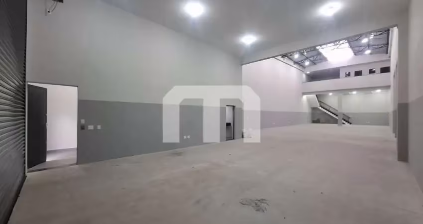 Salão comercial/industrial para locação , 350m² livre mais 2 mezaninos.