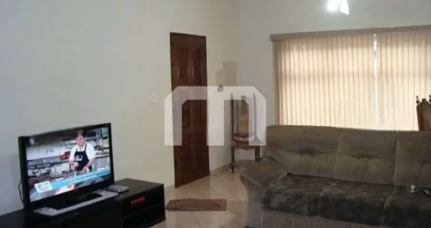 Sobrado 260 m² de terreno, 3 dormitórios, 1 suíte, sala e cozinha amplas, 2 vagas vila formosa.