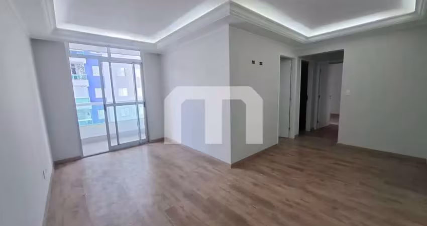 Apartamento a venda, 3 dormitórios, 1 suíte, sala 2 ambientes com sacada, cozinha planejada,