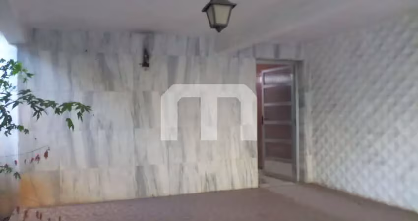 Casa com 3 quartos para alugar na Rua Bento Manuel, 40, Vila Regente Feijó, São Paulo