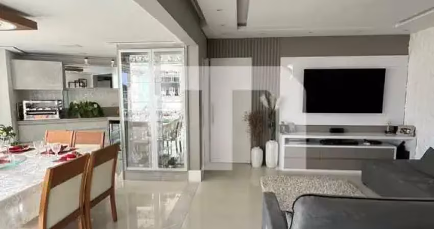 Apartamento com 3 quartos à venda na Rua Florianópolis, 951, Vila Bertioga, São Paulo