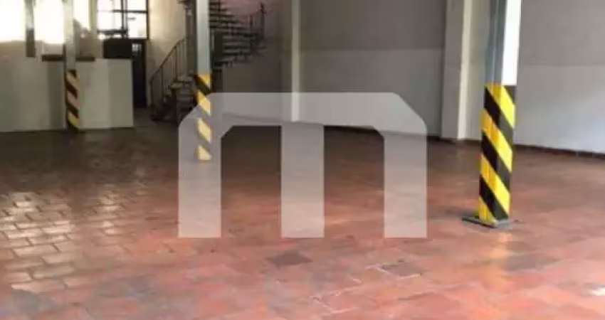 Galpão comercial espaçoso no brás: 3 andares, 6 banheiros, 6 vagas de garagem, 1.530m² de área! apro