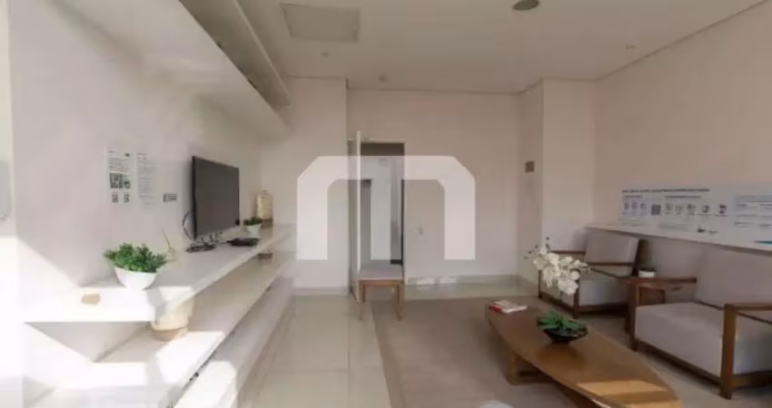 Apartamento de 1 quarto no tatuapé, com sacada e vaga, próximo ao metrô e shoppings. condomínio com