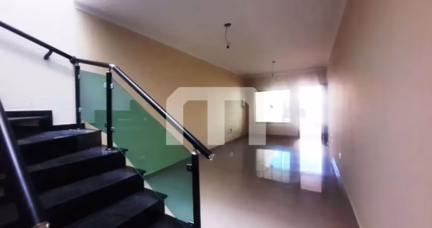 Sobrado novo na vila prudente: 3 quartos, 1 suíte, 3 vagas. rua tranquila e comércio próximo!