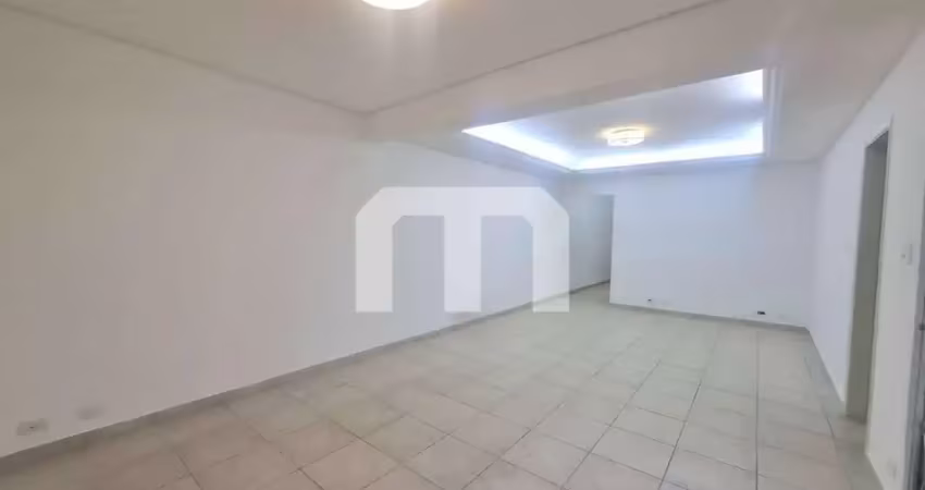 Casa à venda no tatuapé,  3 quartos, 1 suíte, 2 salas, 2 vagas de garagem, 240 m² de área. aproveite